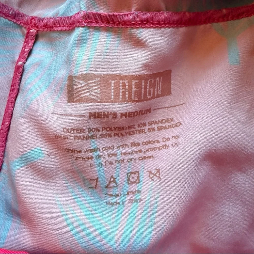 Treign Pink and Blue Feather Pattern Men’s 9” Athletic Shorts